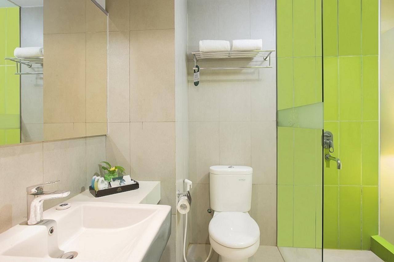 Khas Surabaya Hotel Exterior photo